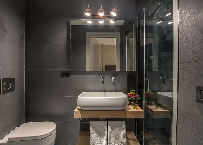 Otel Navona Street 3*
